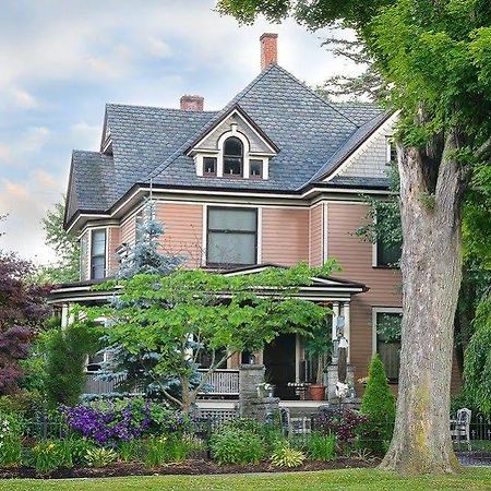 La Belle Auberge Wellsboro Εξωτερικό φωτογραφία